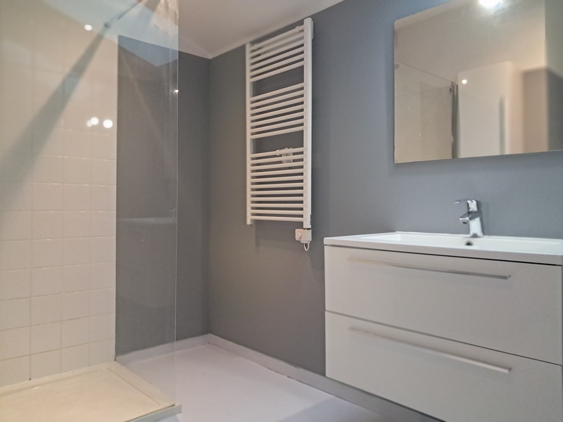 2 Chambres Chambres, ,1 Salle de bainsSalle de bain,Maison,A vendre,1184