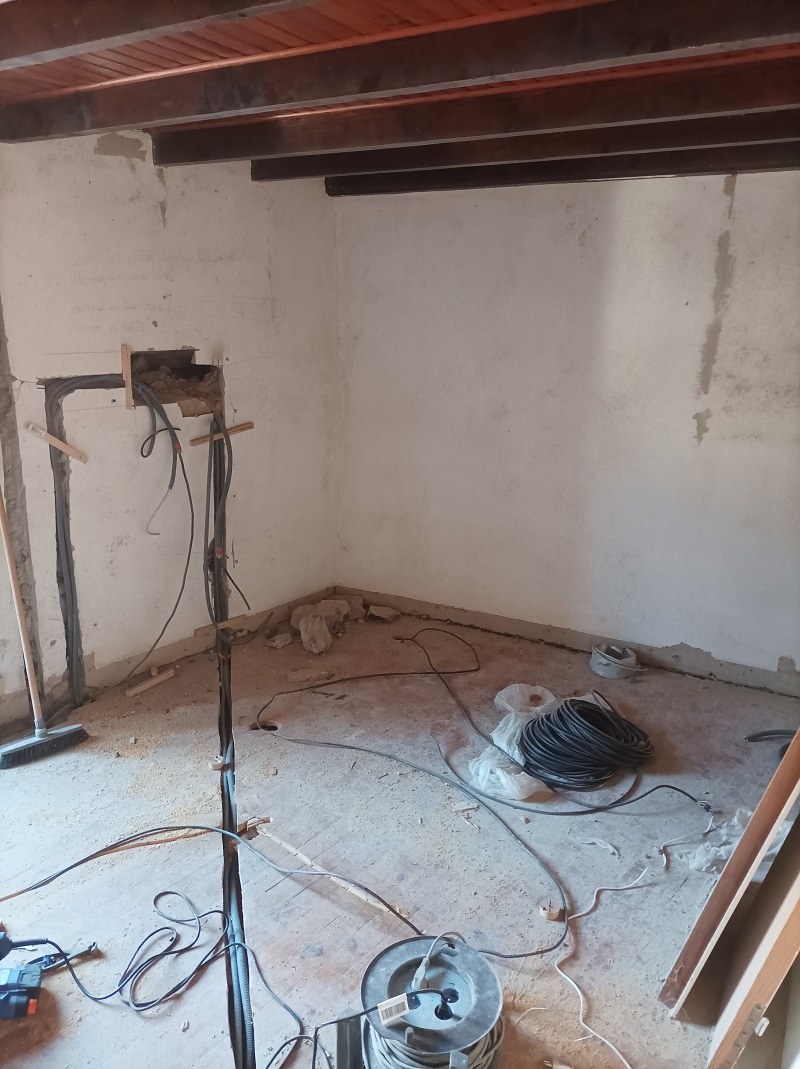 1 Chambre Chambres, ,1 Salle de bainsSalle de bain,Maison,A vendre,1190