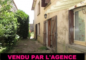 4 Bedrooms Bedrooms,1 la Salle de bainBathrooms,Maison,1111