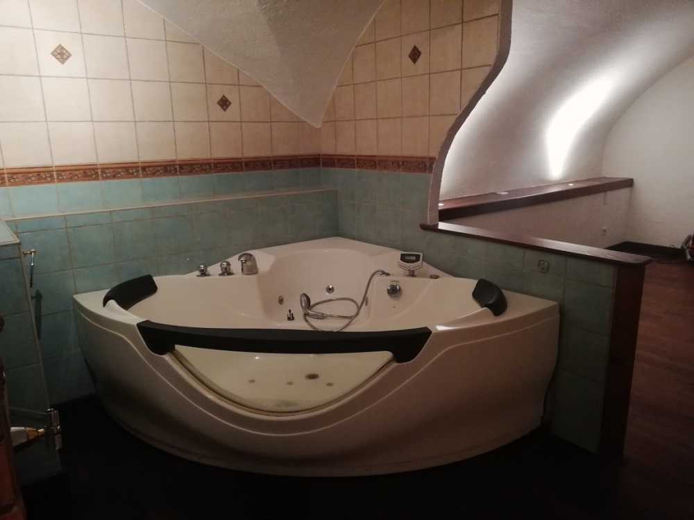1 Chambre Chambres, ,1 Salle de bainsSalle de bain,Appartement,A vendre,1147