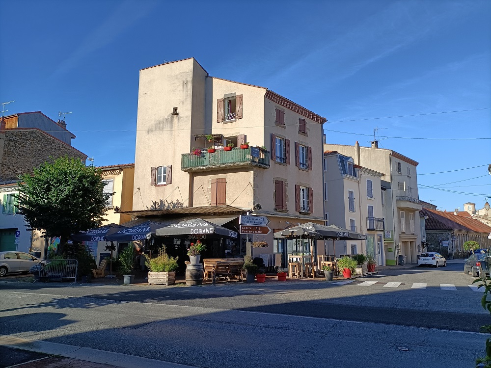 3 Chambres Chambres, ,1 Salle de bainsSalle de bain,Immeuble,A vendre,1150