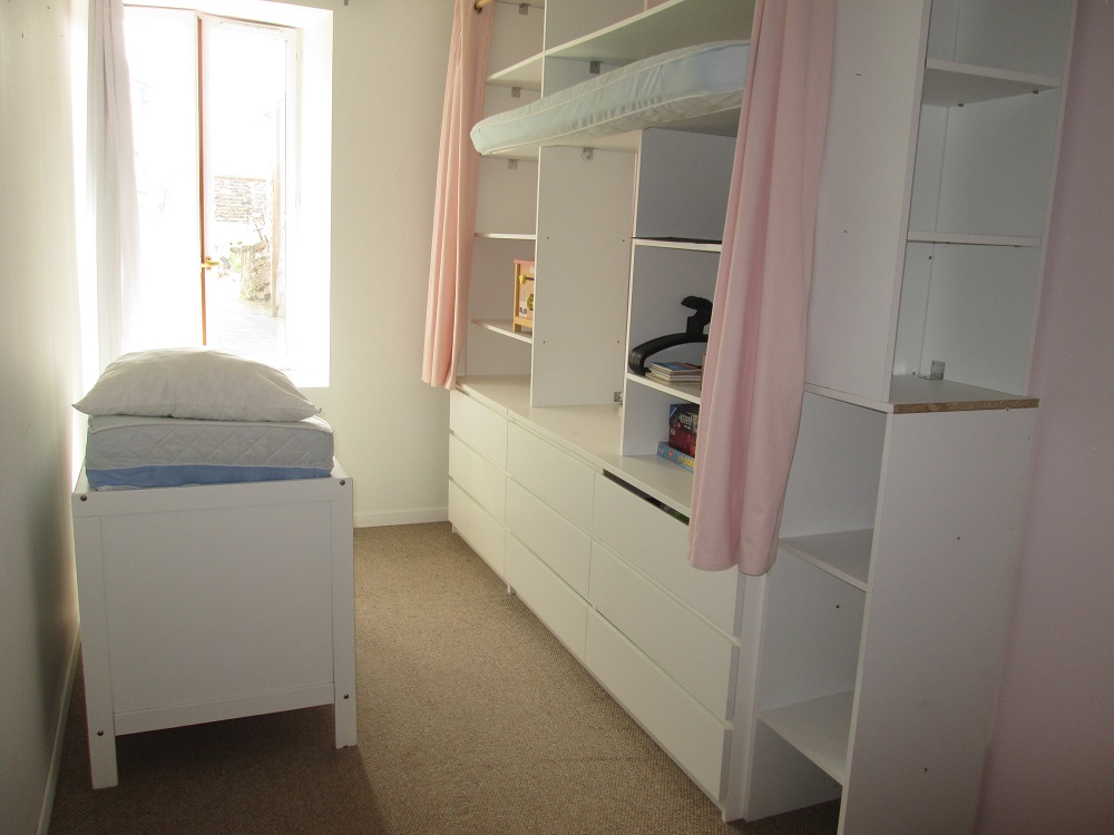 3 Chambres Chambres, ,1 Salle de bainsSalle de bain,Maison,A vendre,1180