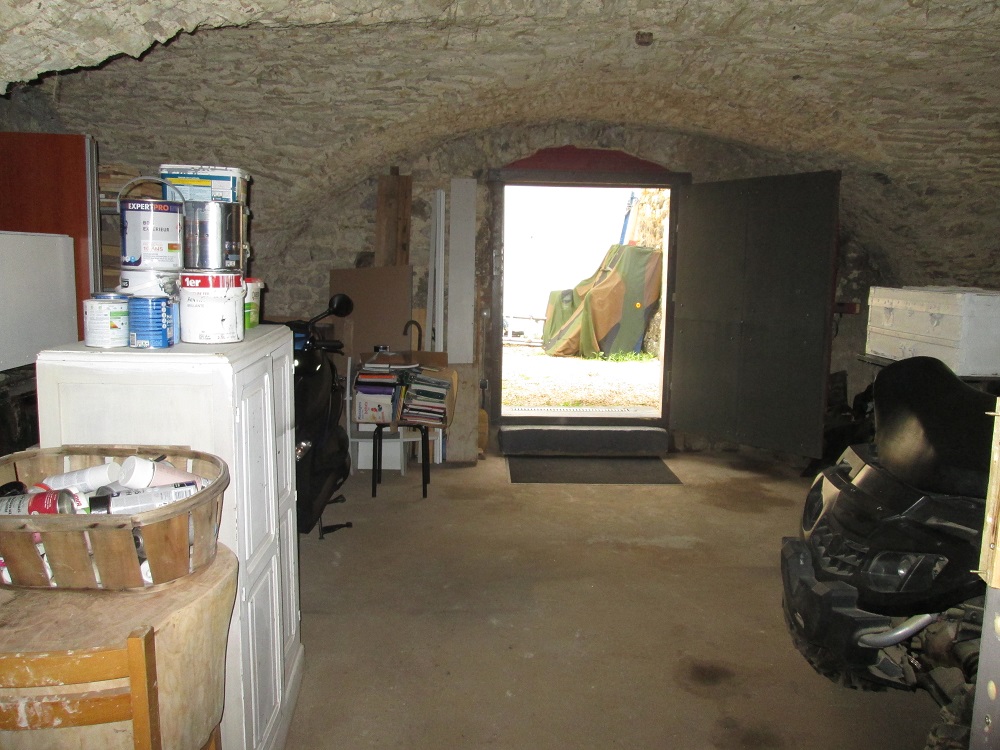 3 Chambres Chambres, ,1 Salle de bainsSalle de bain,Maison,A vendre,1180