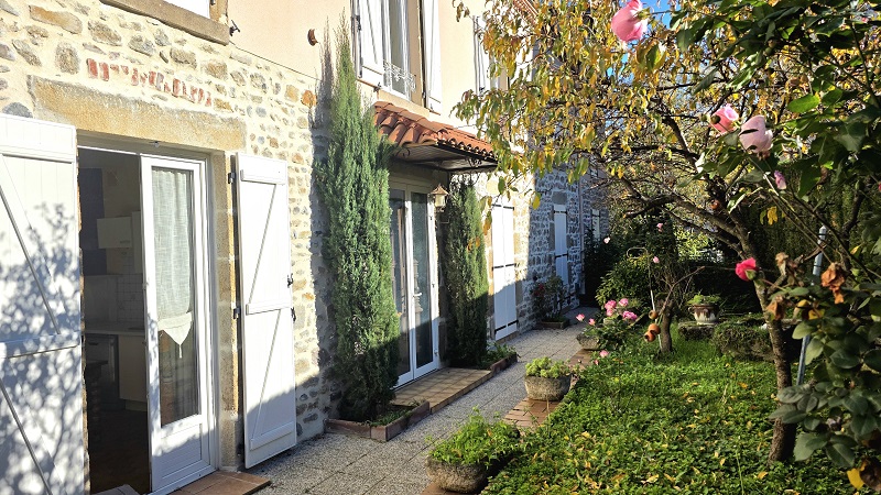 2 Salle de bainSalle de bain,Maison,A vendre,1181