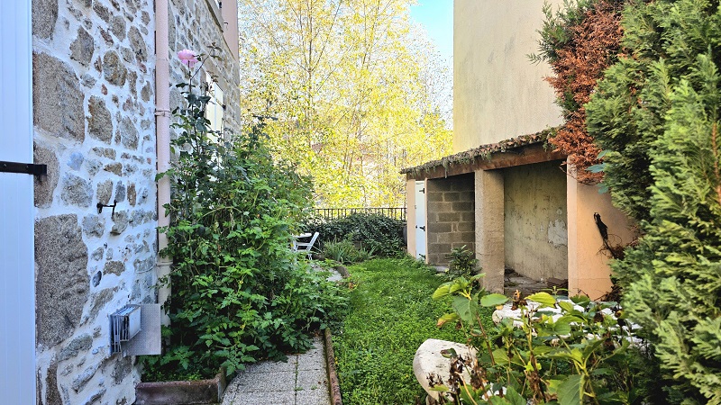 2 Salle de bainSalle de bain,Maison,A vendre,1181